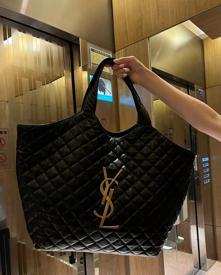 Bolsa tote de pele de carneiro YSL icare