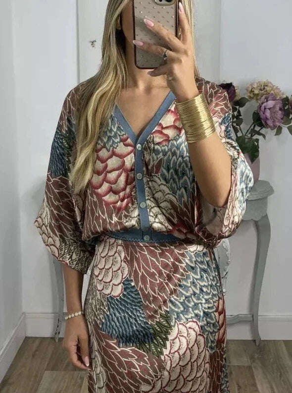 Conjunto elegante de blusa e saia com estampa de peixe e decote em V
