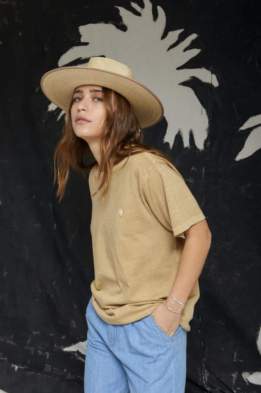 Vintage Reserve S/S Tee - Sand Vintage Wash