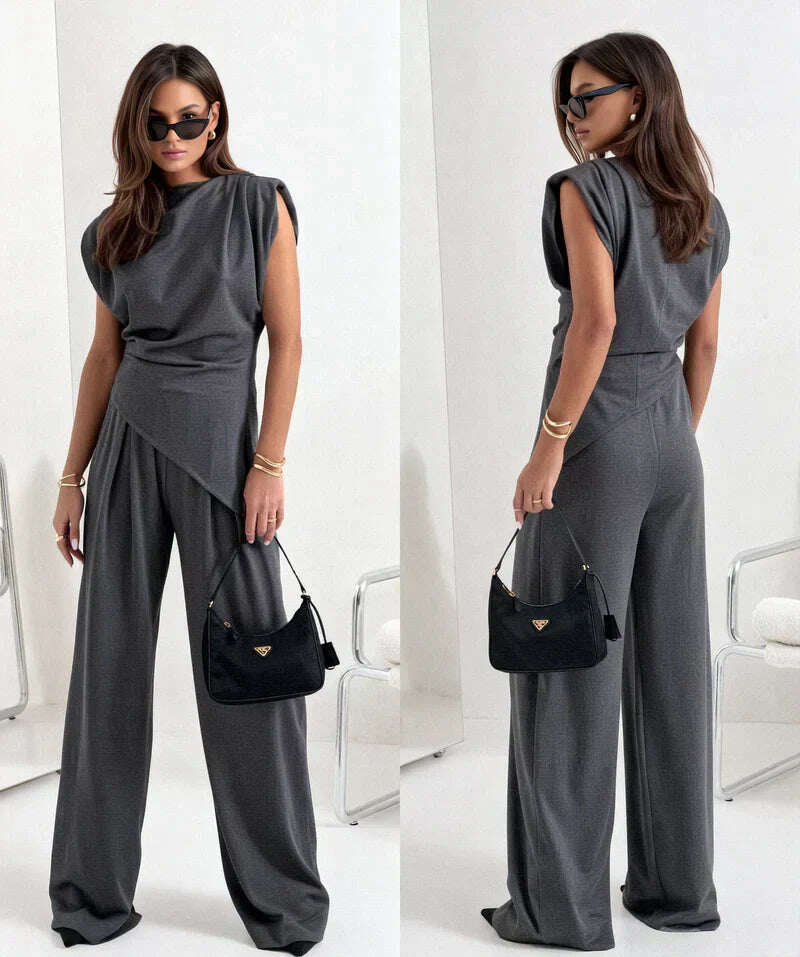 Conjunto elegante de uma peça para mulheres
