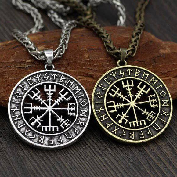 Рунически амулет с компас Vegvisir