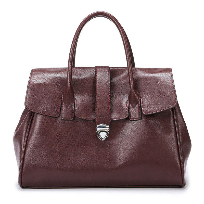 New handbag: large capacity, natural leather. Suitable for daily travel.
