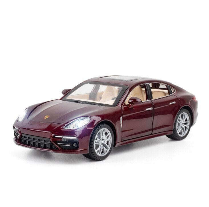 1:24 Porsche Panamera Coupe Актьорите