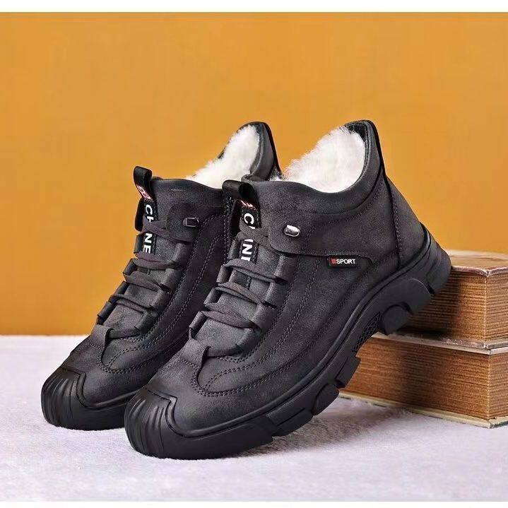 Botas martin de sola grossa masculina, sapatos de algodão masculinos novos de inverno 2023, além de veludo e grosso para manter o calor, botas curtas casuais masculinas para homens