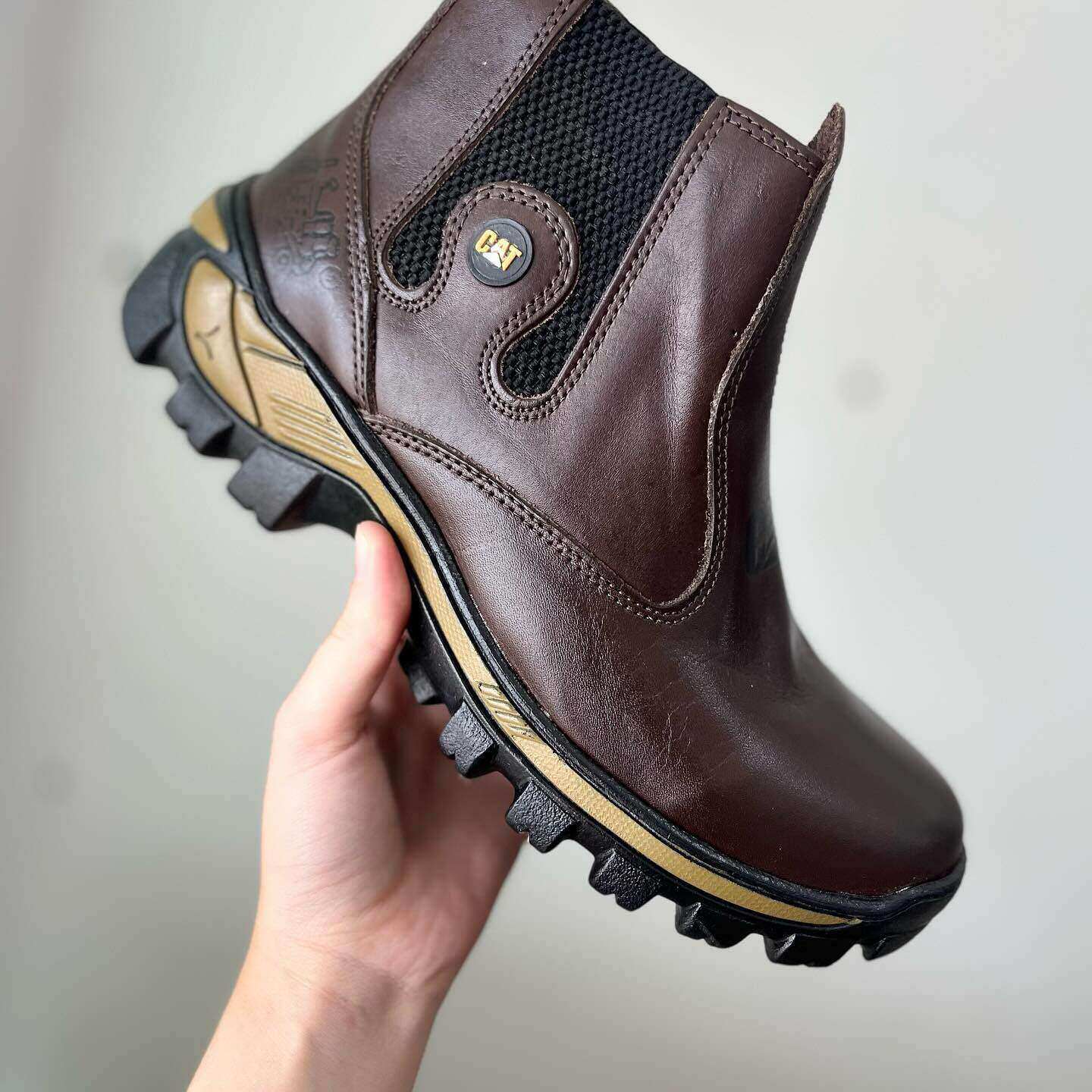 Kožené pánské boty Caterpillar® Odolný běhoun Měkké a snadno se nosí Perfektní pro zemědělské práce