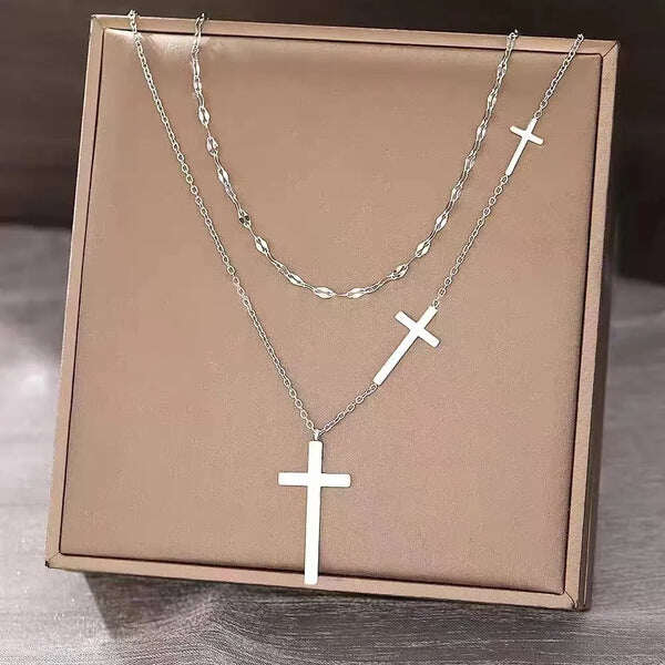 LAYERED CROSS DUO