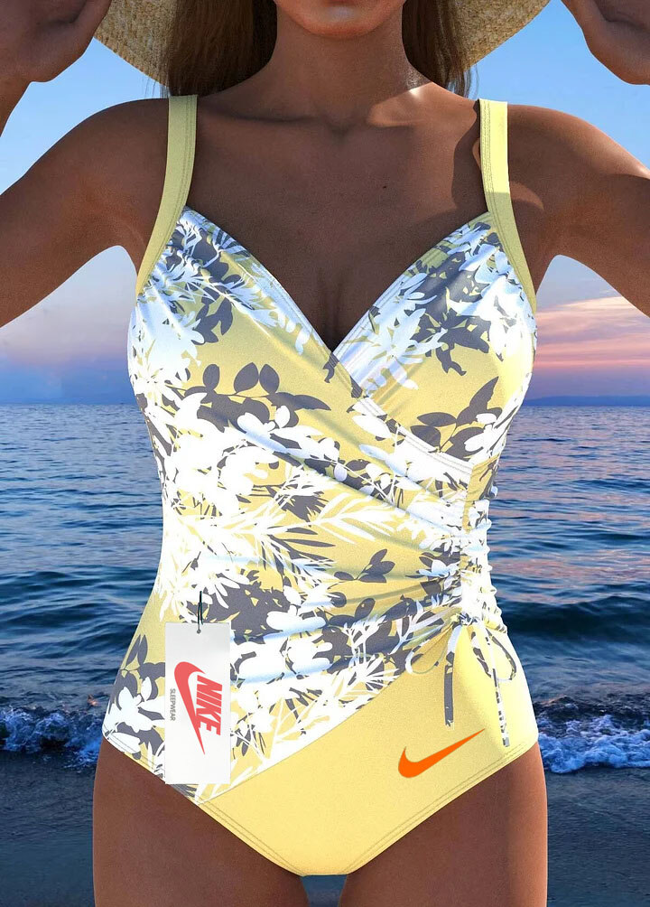Nowe stringi bikini w kwiatowy wzór