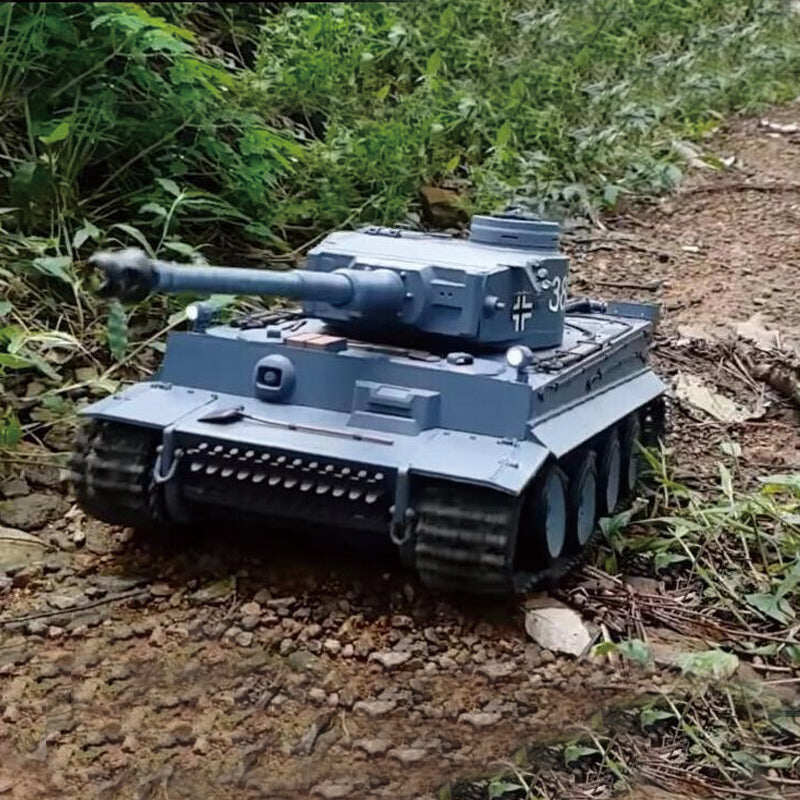 Heng Long RC Battle Tank 1/16 2.4G Germany Tiger I Tank
