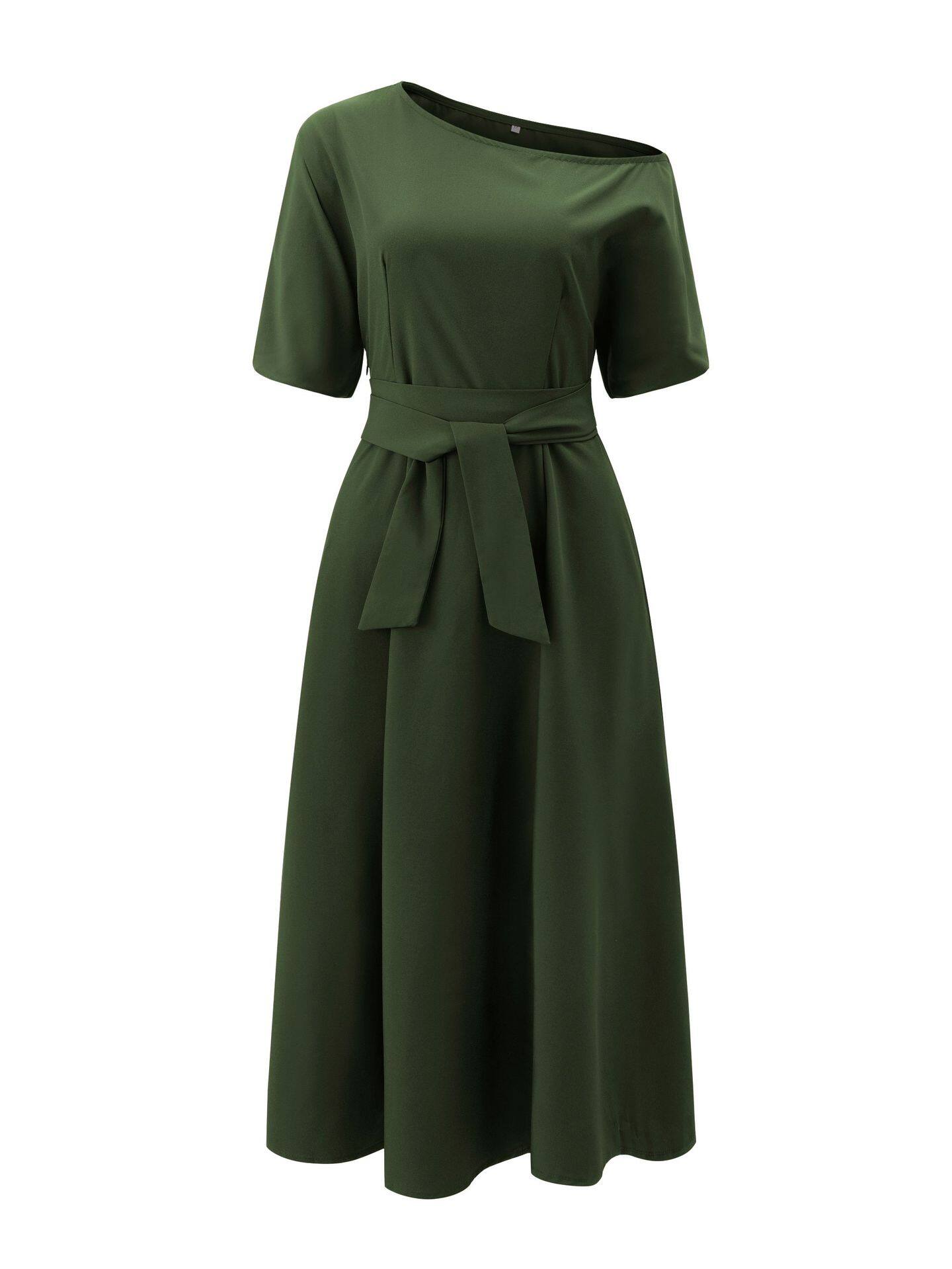 Gola de ombro inclinada amarrada na cintura elegante vestido de cor sólida