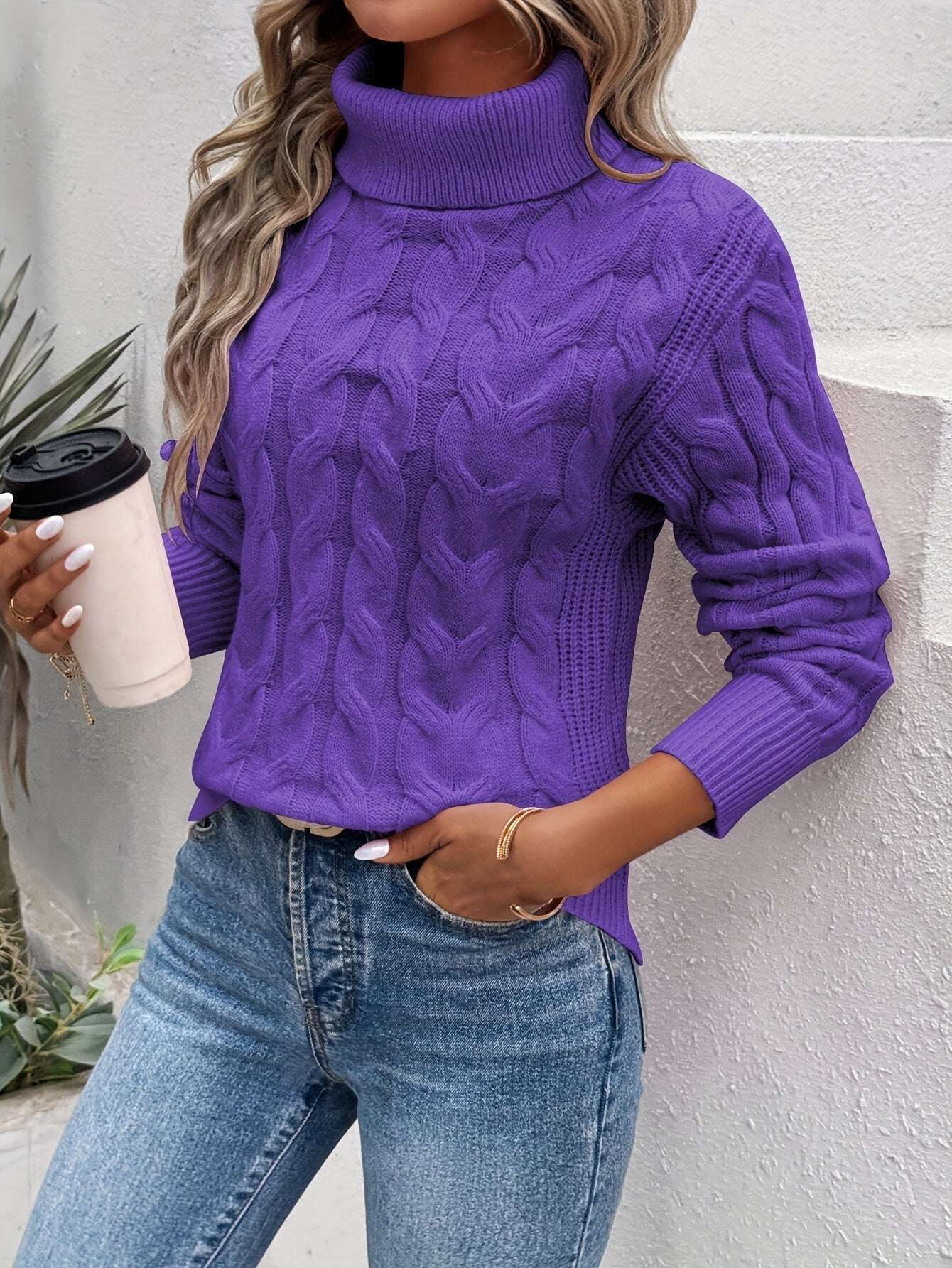 SUÉTER ELEGANTE, TEXTURADO E QUENTE COM CÂNCER