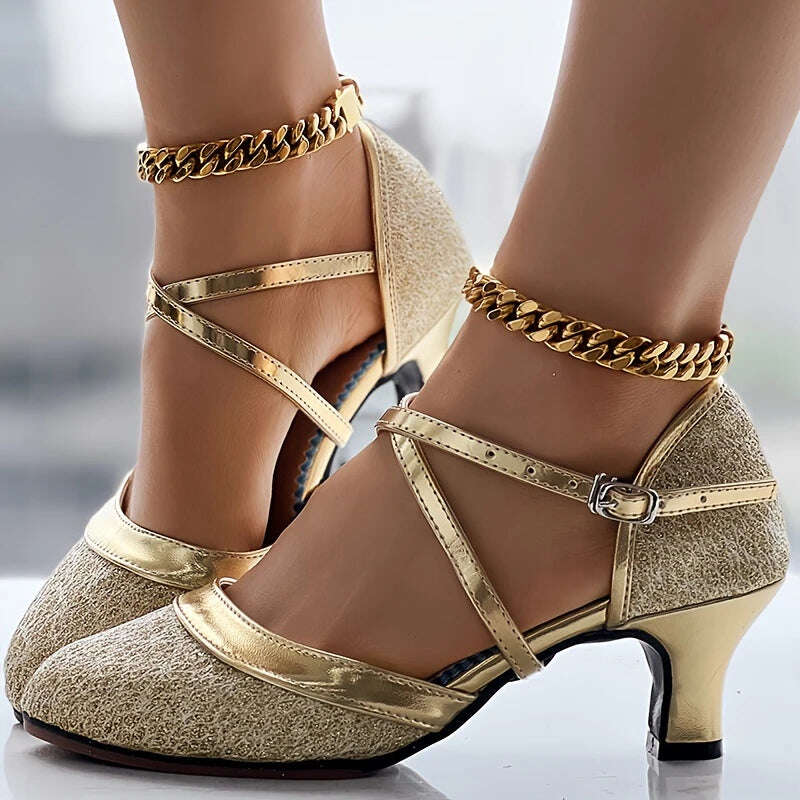 Eleganckie, masywne obcasy kobiet