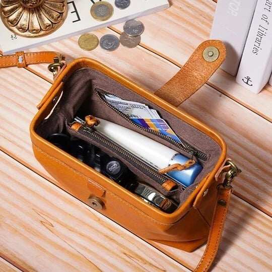 💥Hot Sale 49% OFF- Premium Retro Handmade Bag