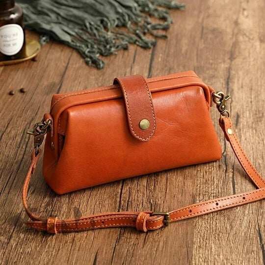 💥Hot Sale 49% OFF- Premium Retro Handmade Bag