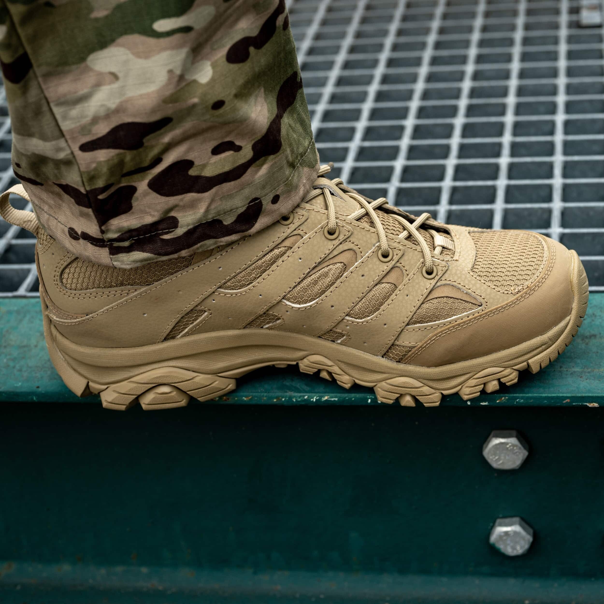 Ténis Tático Merrell MOAB 3 Low - Dark Wolf