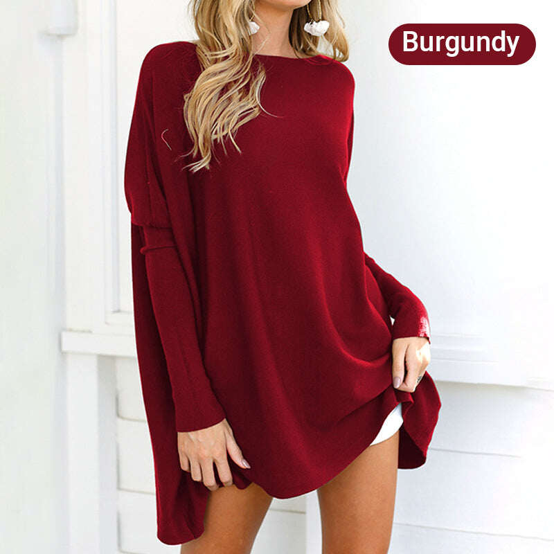 Blusa feminina de manga comprida e gola redonda em cor sólida