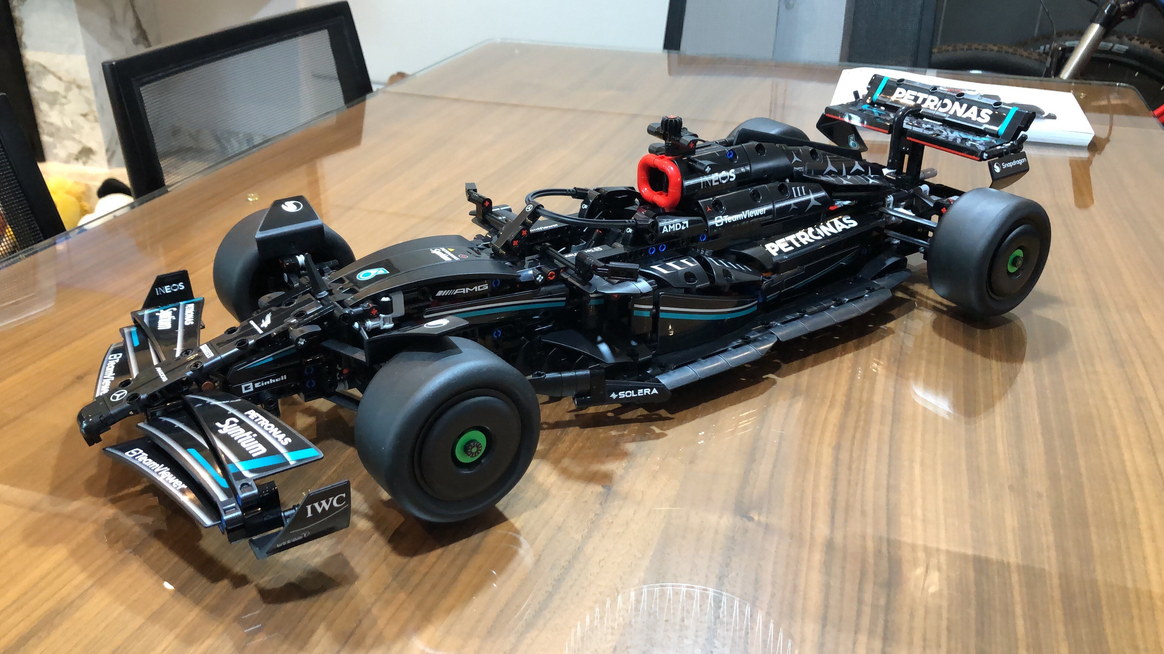 Fórmula 1 - Mercedes-AMG F1 W14 (1642 peças)