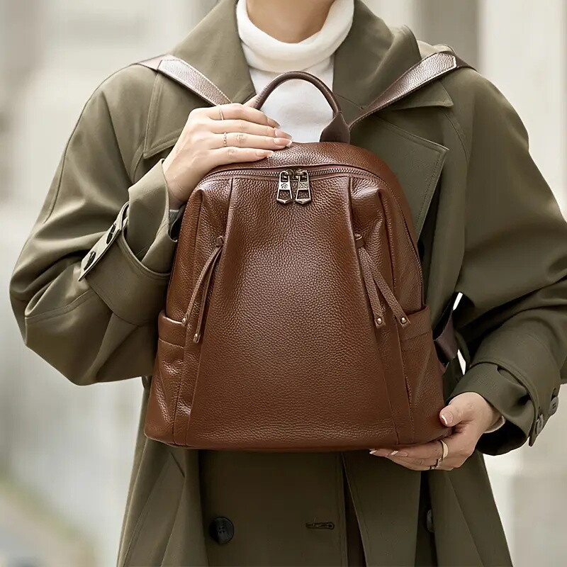 2025 New Stylish Women'S Backpack Made of Genuine Leather, Large Capacity for Commuting And Travel.