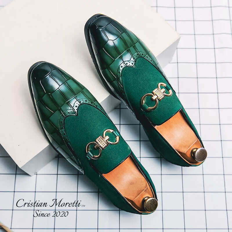 Sapatos Slip-on de Couro Nubuck Premium 