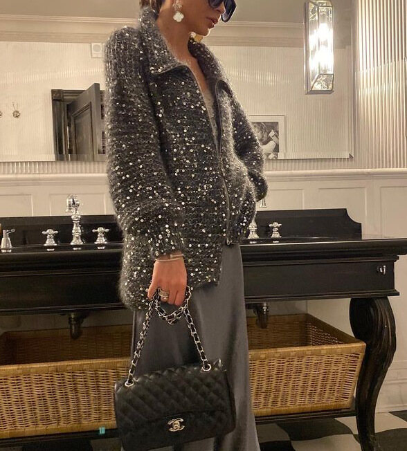 2023 OUTONO E INVERNO NOVO EUROPEU HIGH-END TEMPERAMENTO CONFORTÁVEL COM DECOTE EM V LANTEJOULAS XIAOXIANG CAMISOLA JAQUETA