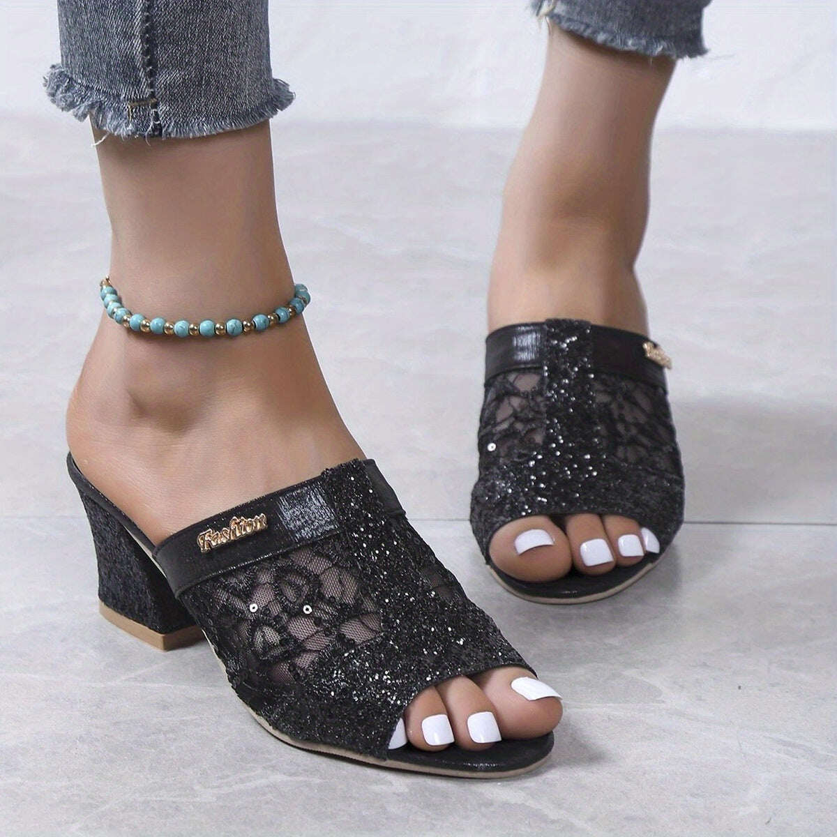 😍Último dia 50% OFF😍 - Sandálias femininas decoradas com lantejoulas