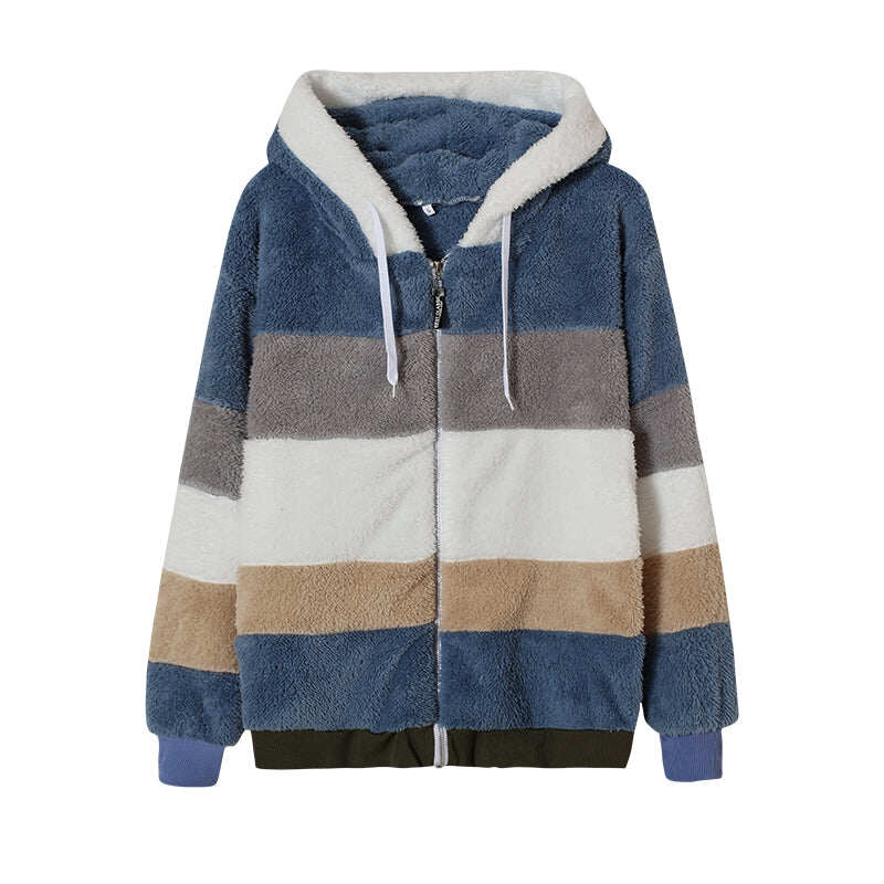 Nov pla?? iz jagnje?je volne jesen/zima 2022 z ?epi na zadrgo in kapuco