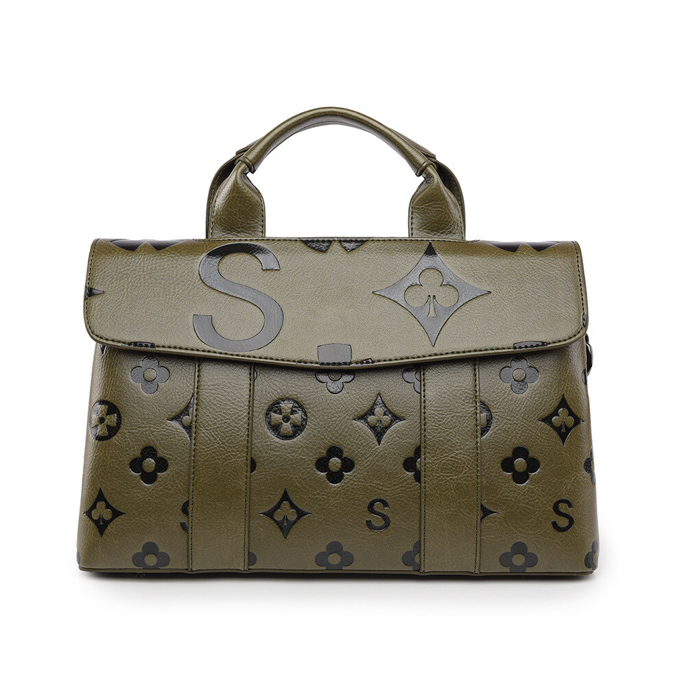 2025 new handbag: large capacity, suitable for daily travel.