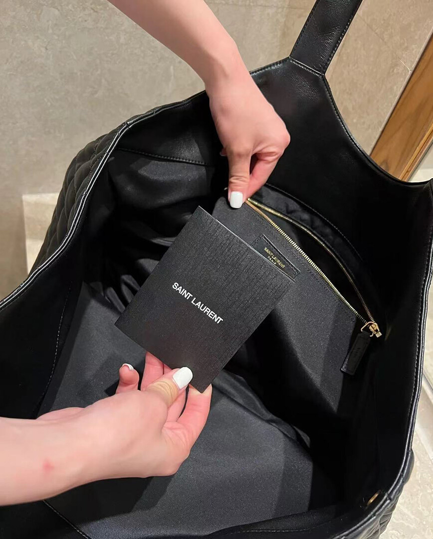 Bolsa tote de pele de carneiro YSL icare