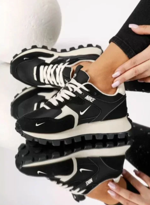 Tênis Nike® Feminino