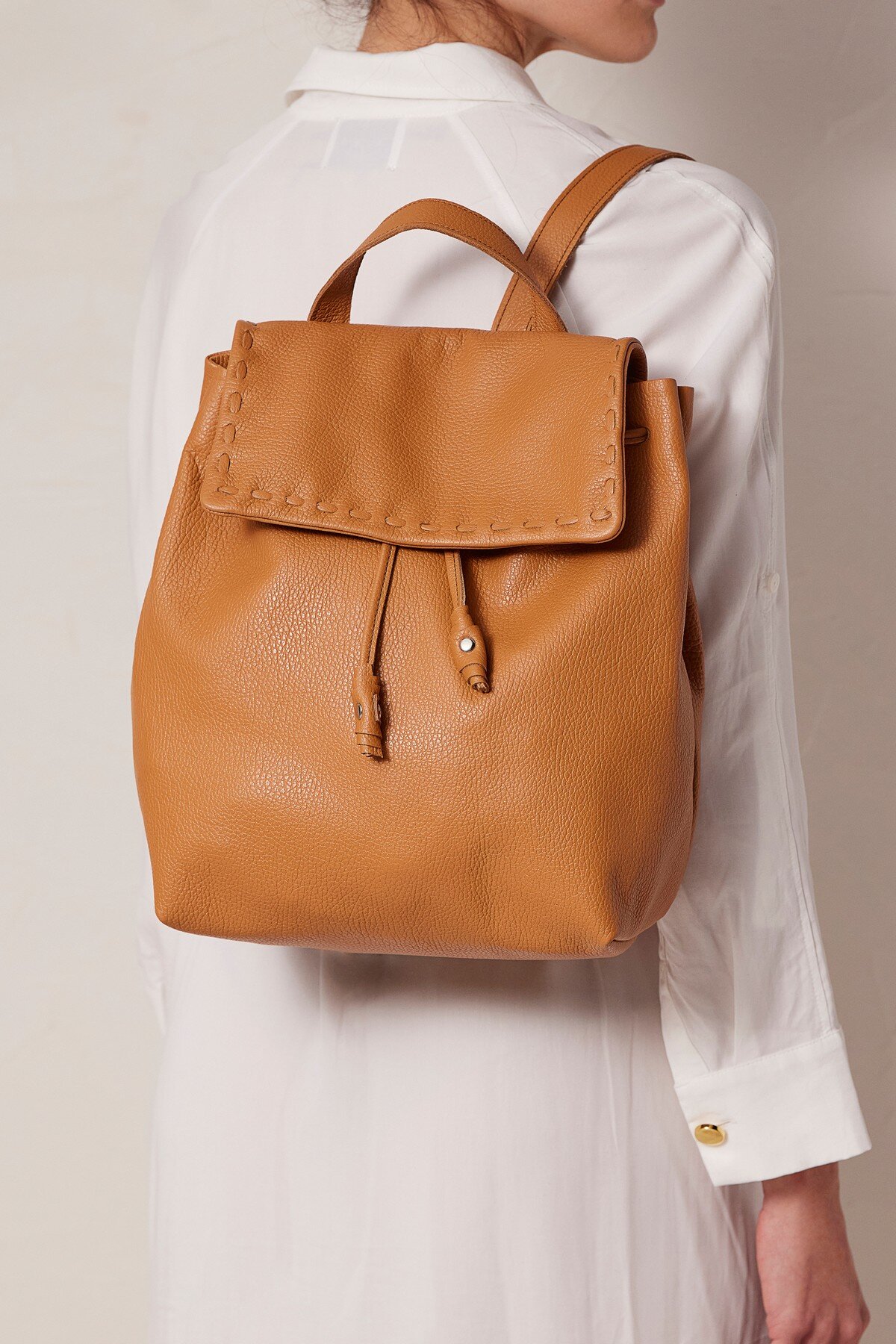 Γυναικείο backpack δερμάτινο camel, “Γαλάτεια” Large