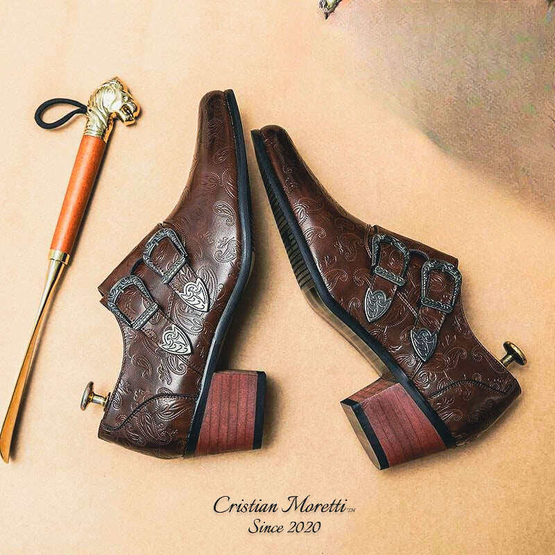 Sapatos de couro com fivela dupla Carlo ManciniTM