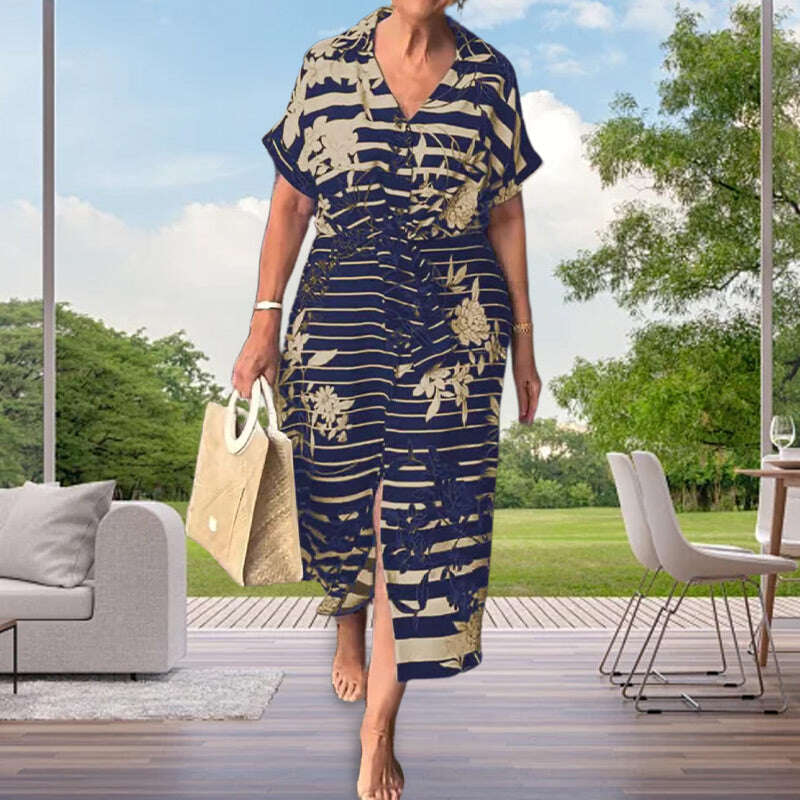 Рокля с къс ръкав с флорален принт и цепка в долната част