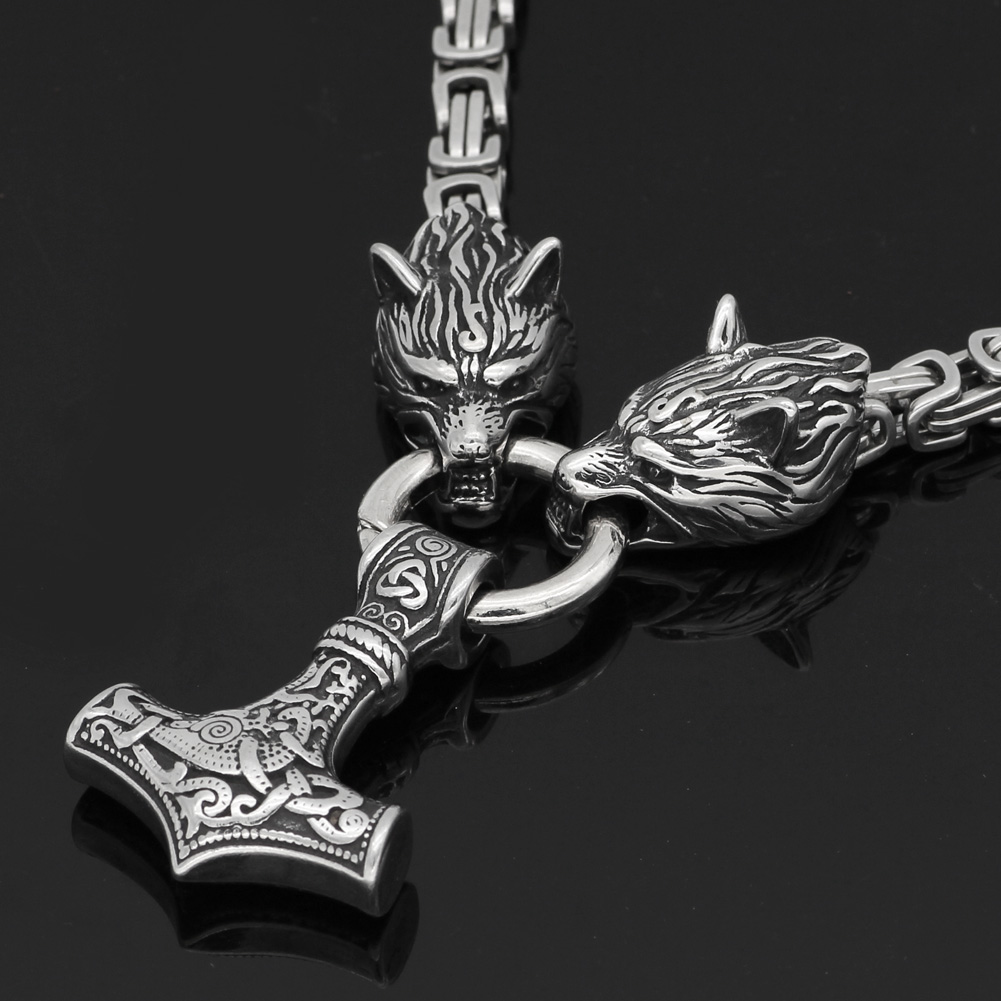 Nordycko® |. Colar de cabeça de lobo estilo viking nórdico com martelo