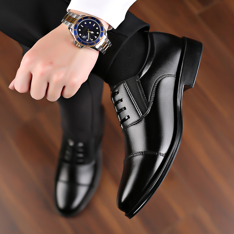 Sapatos formais de couro para homens de negócios