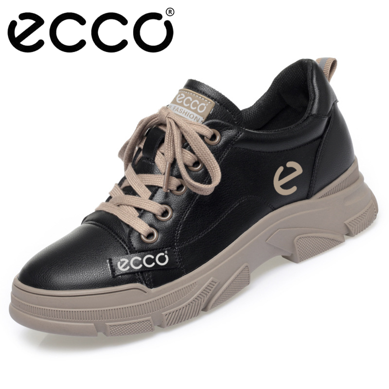 Novos sapatos casuais para mulher ECCO® Feito de couro natural