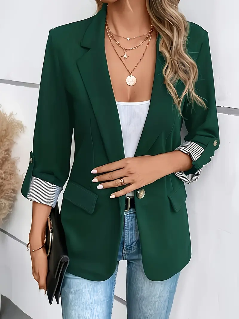 Jaqueta elegante – Gola, botões, mangas compridas, perfeita para o escritório.