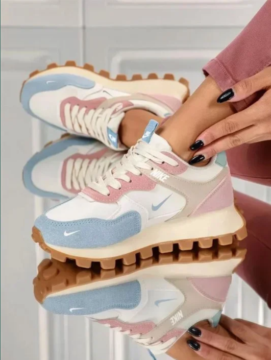 Tênis Nike® Feminino