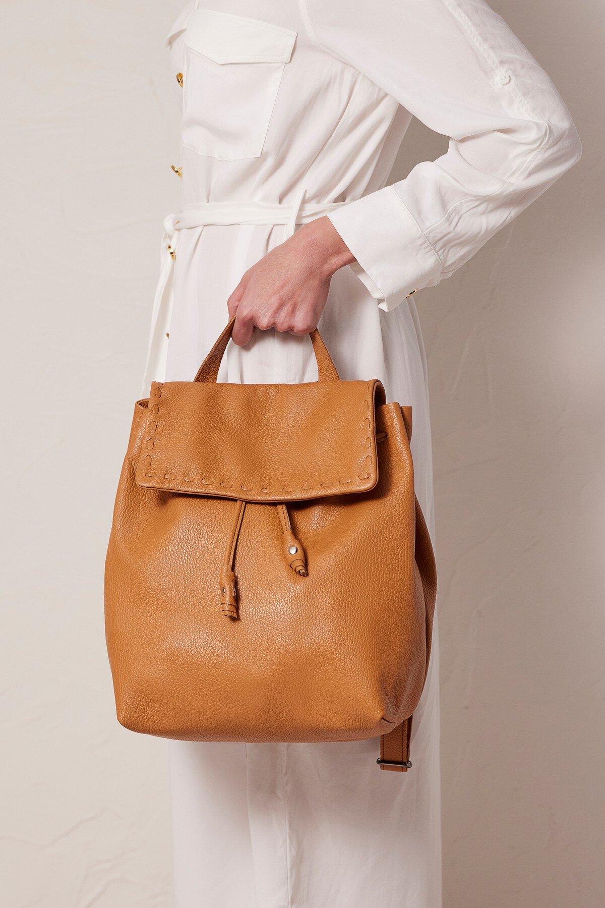 Γυναικείο backpack δερμάτινο camel, “Γαλάτεια” Large