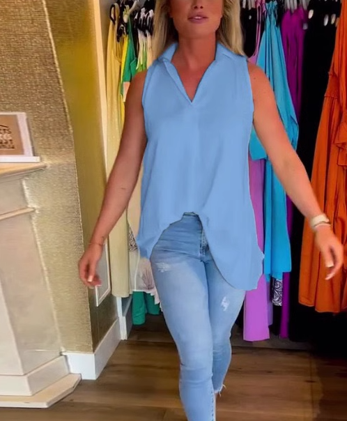 Elegante camisa plissada sem mangas