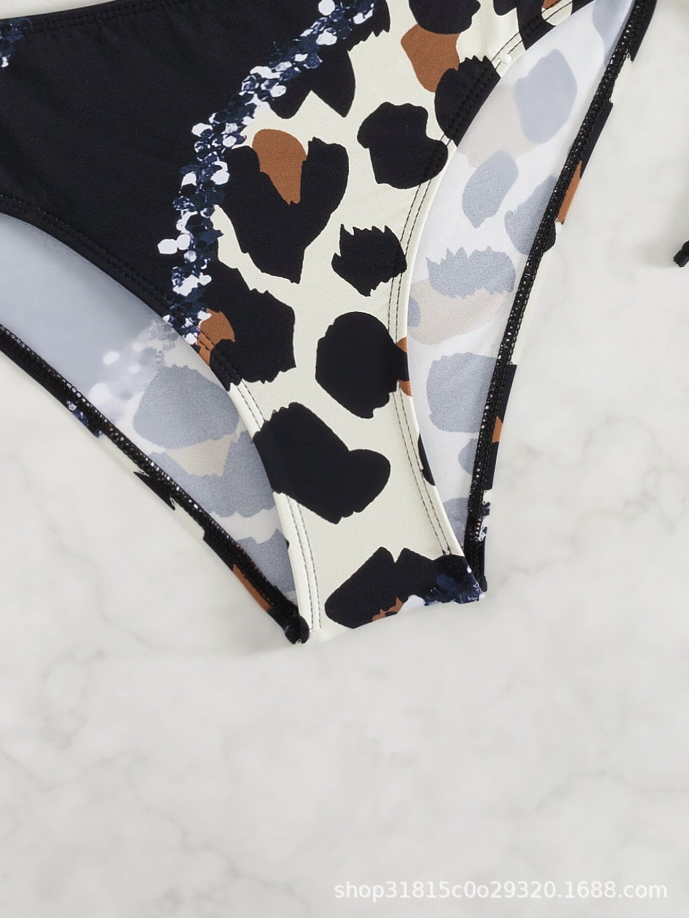 2025 New Sexy Two-piece Leopard Print Bikini Swimsuit