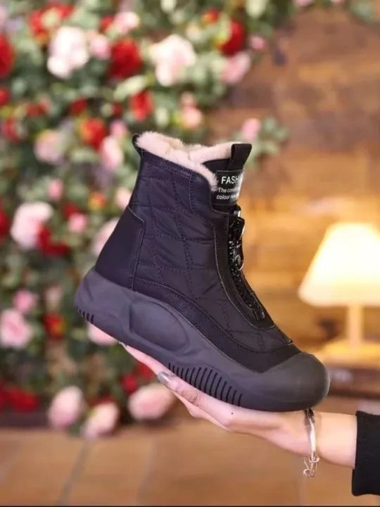 Sapatos de cano alto mocassim feitos à mão