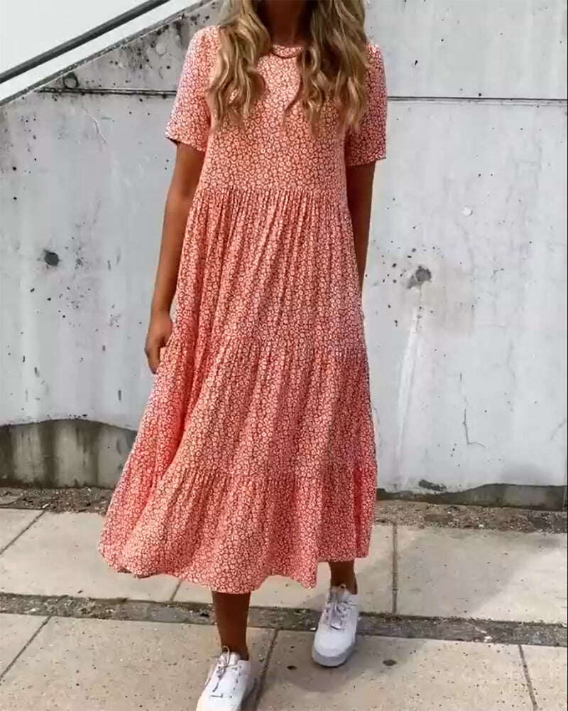 Vestido manga curta com estampa floral