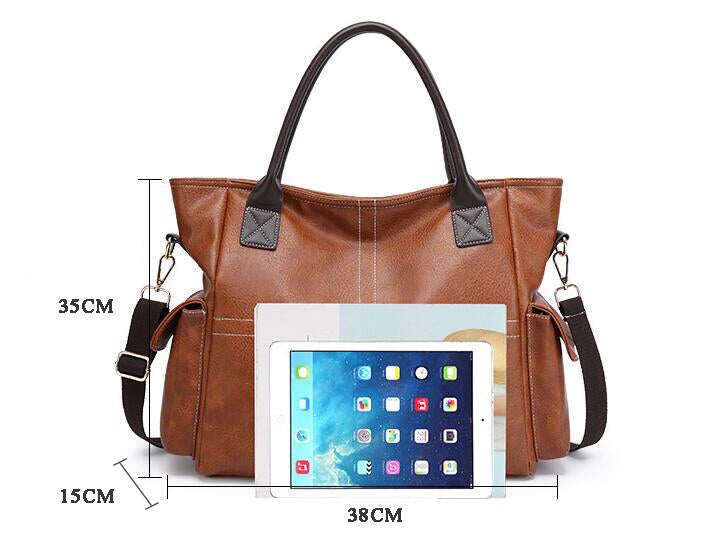 Large capacity retro style handbag (Save €50 on purchases over €100)