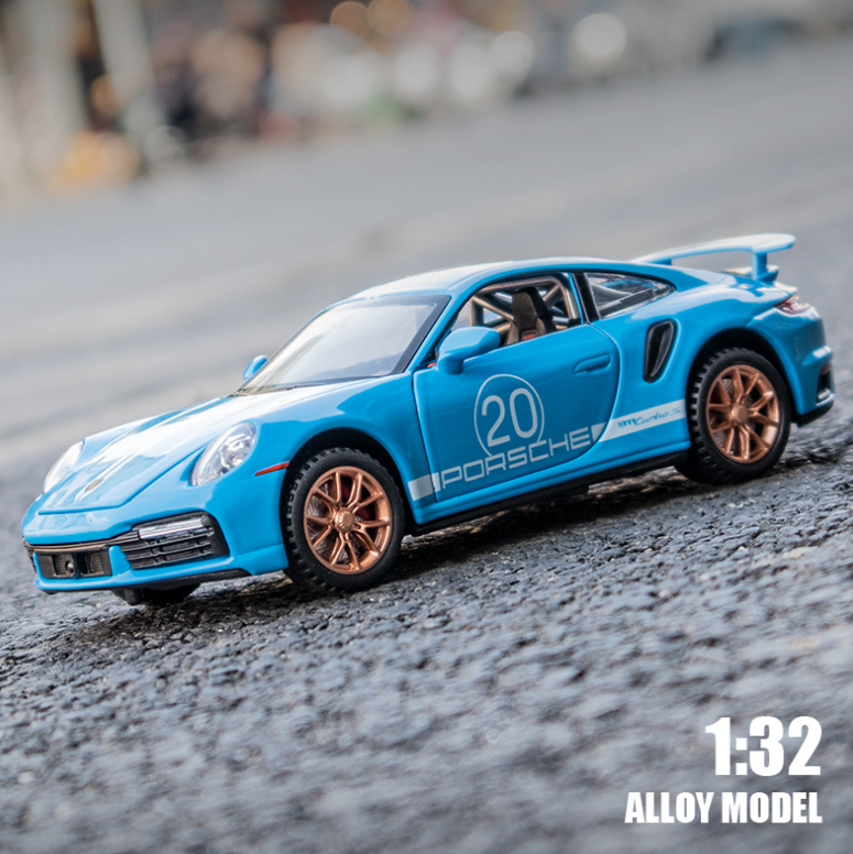 1:32 Porsche 911 Turbo S Alloy Model Car
