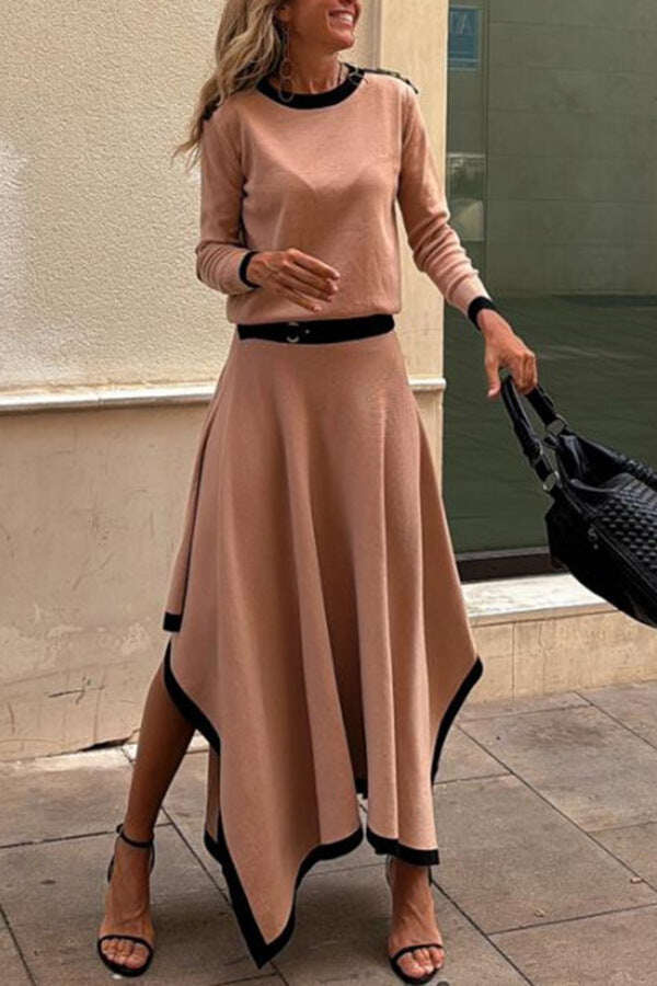 Elegante conjunto de duas peças em malha contrastante