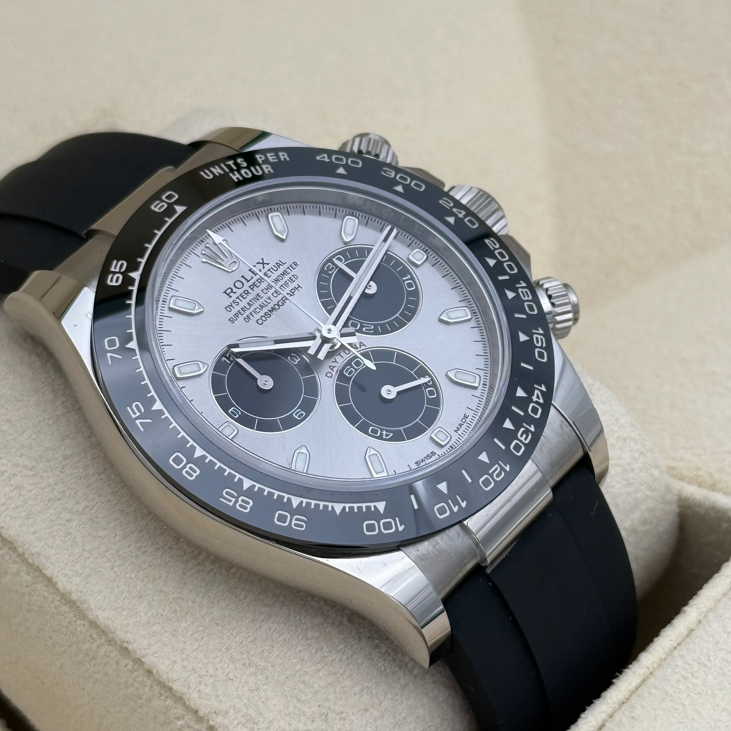 Relógio Rolex Daytona Chronograph WG mostrador cinza Oysterflex 116519