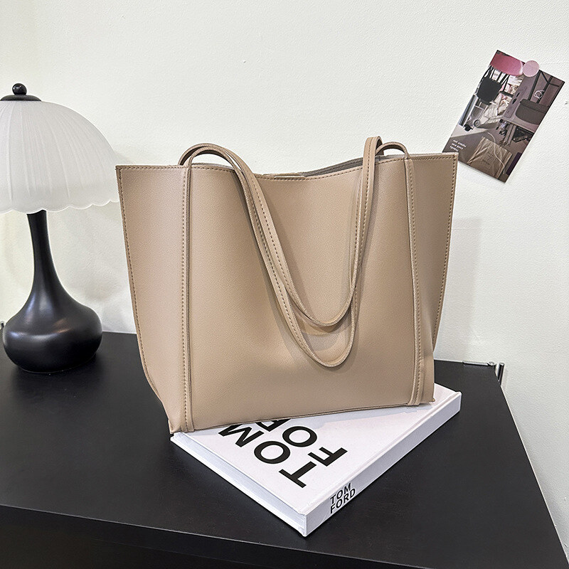 Bolsos de cuero hechos a mano