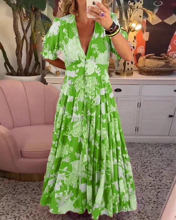 Vestido estampado floral com decote em V e bolso