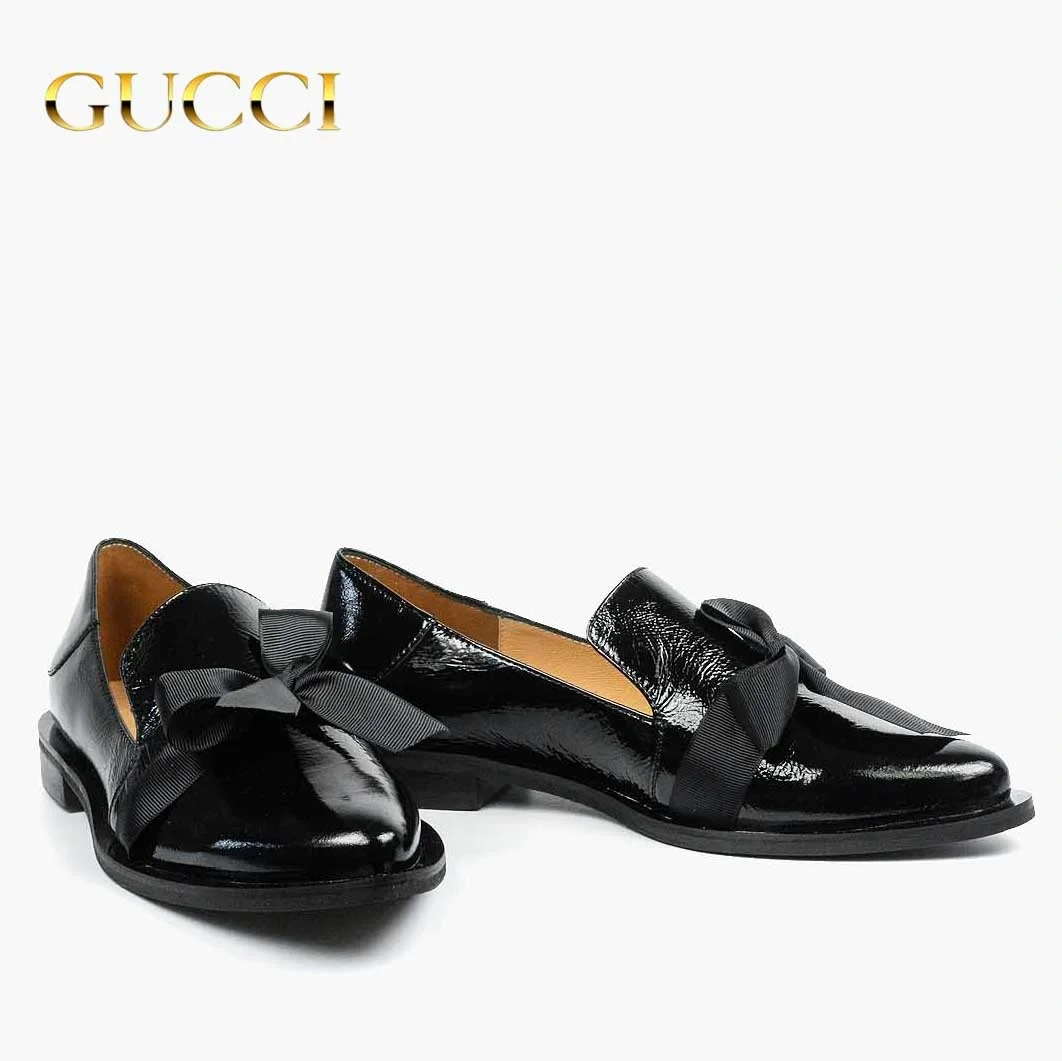 New 2025 Gucci® women's black leather shoes