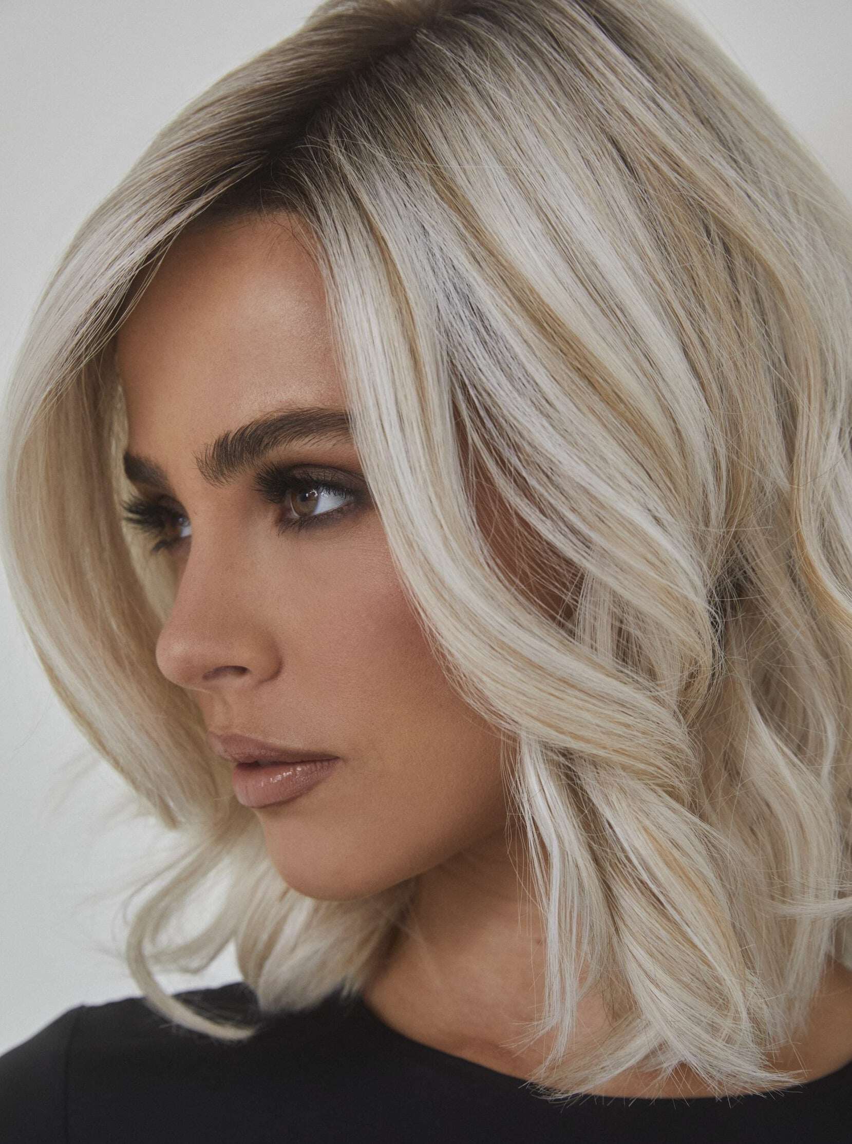 Upgraded side-parted wavy wig with bangs