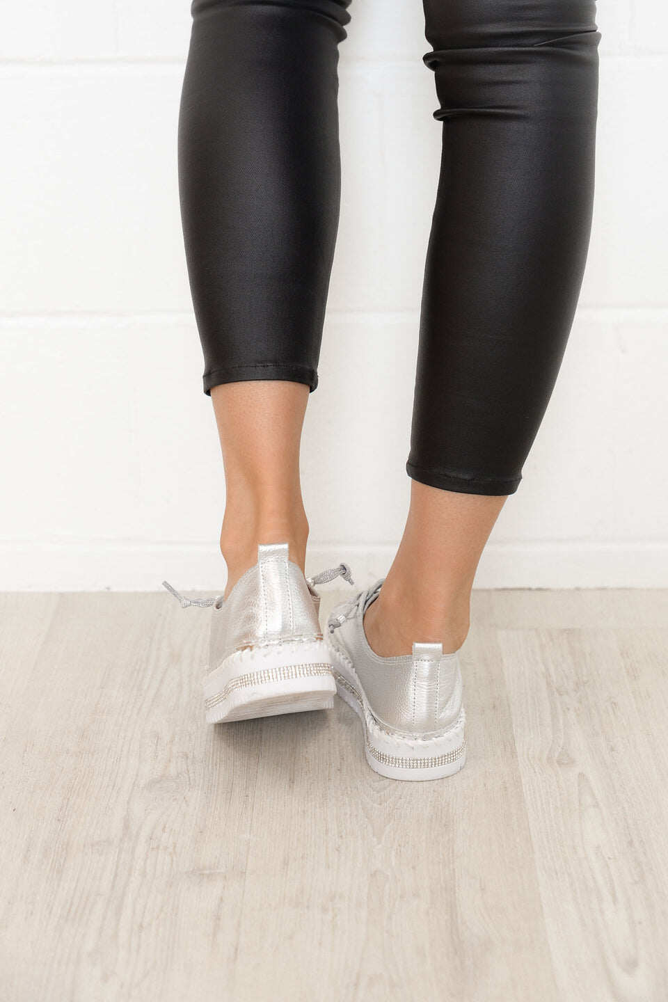 Sapatos com plataforma de diamante